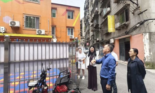党委书记、董事长王洪禹调研港通公司